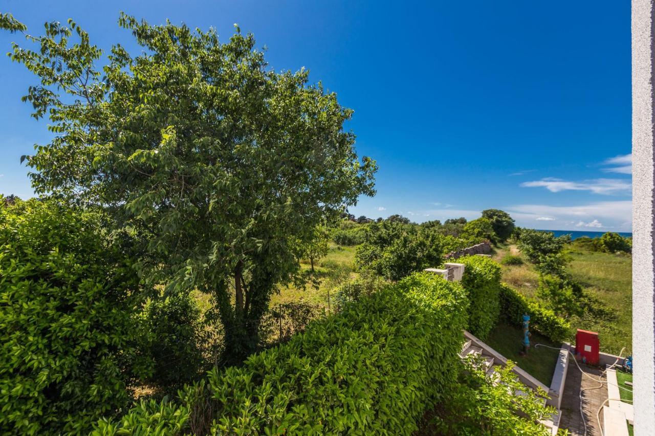 Adriano 2Br Apartment With Terrace Zadar Bagian luar foto